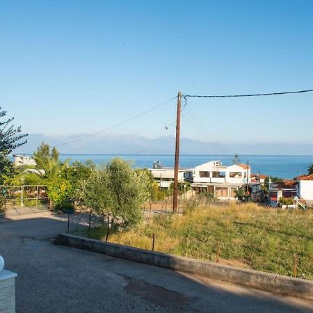 Όμορφο Παραθασυγκρότημα Ενοικιαζόμενων Καταλυμάτων Ως Ολόκληρος Χώρος - Chrani, Ελλάδαλάσσιο Διαμέρισμα Exterior foto